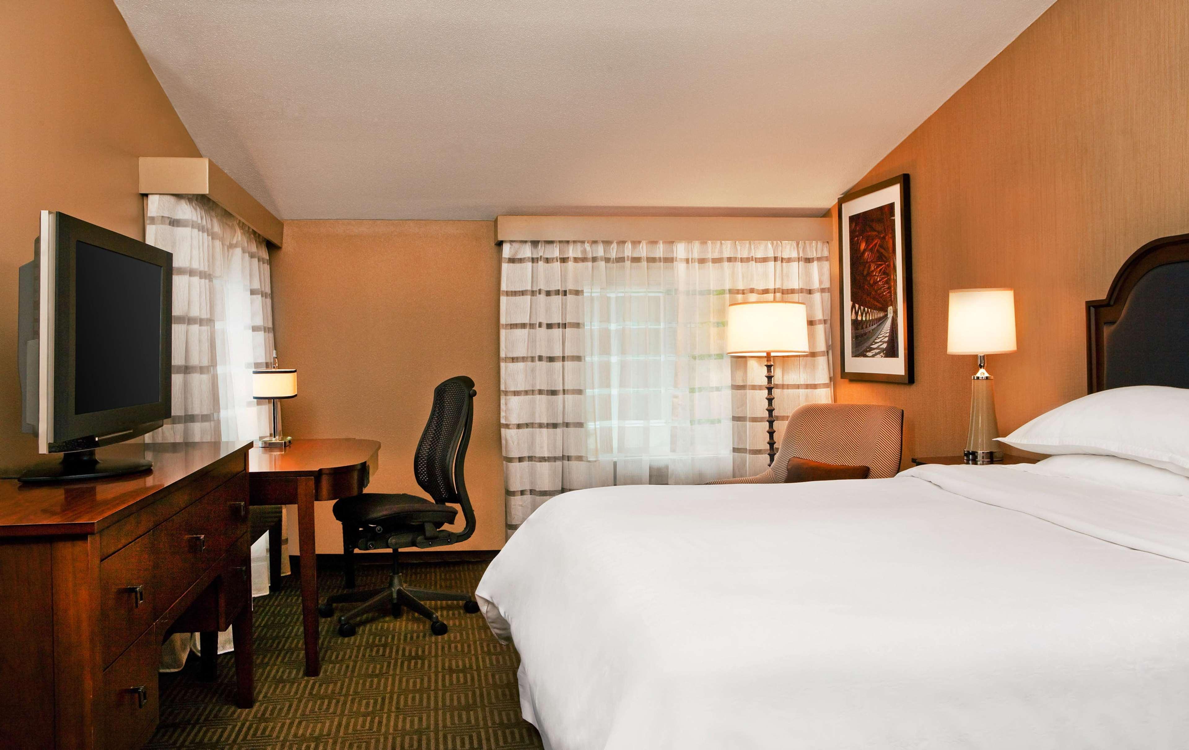 Doubletree By Hilton Hotel Burlington Vermont Exterior foto